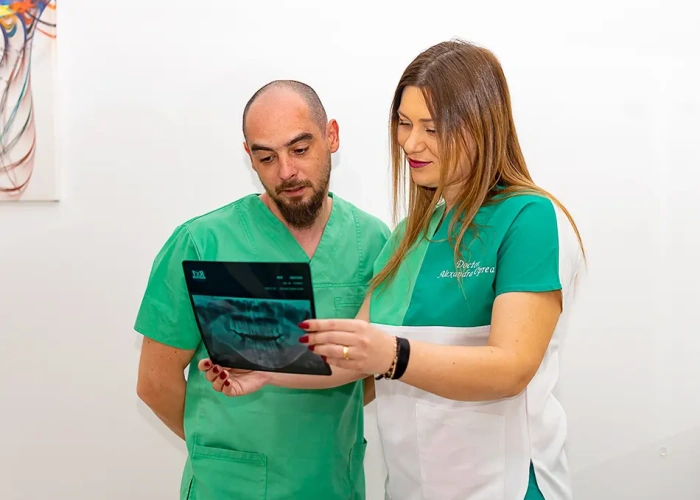 stomatologi si tehnicia dentar